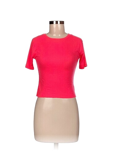 Trendyol & Milla T-shirt %70 İndirimli.