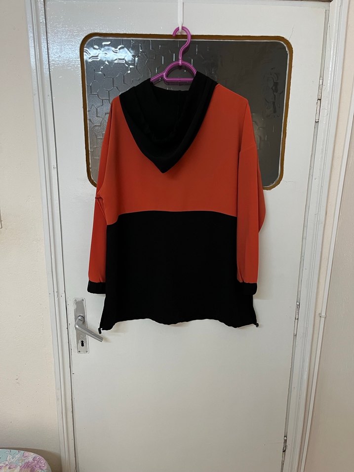 Mizalle Kapüşonlu Viscos Kumaş Tunik - Görsel 3