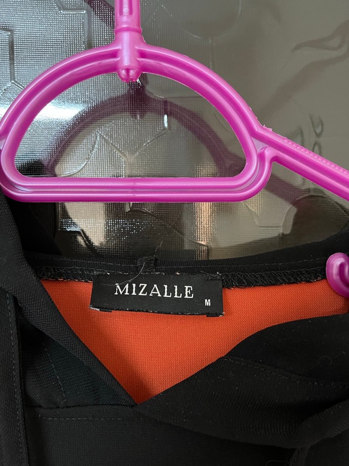 Mizalle Kapüşonlu Viscos Kumaş Tunik - Görsel 4