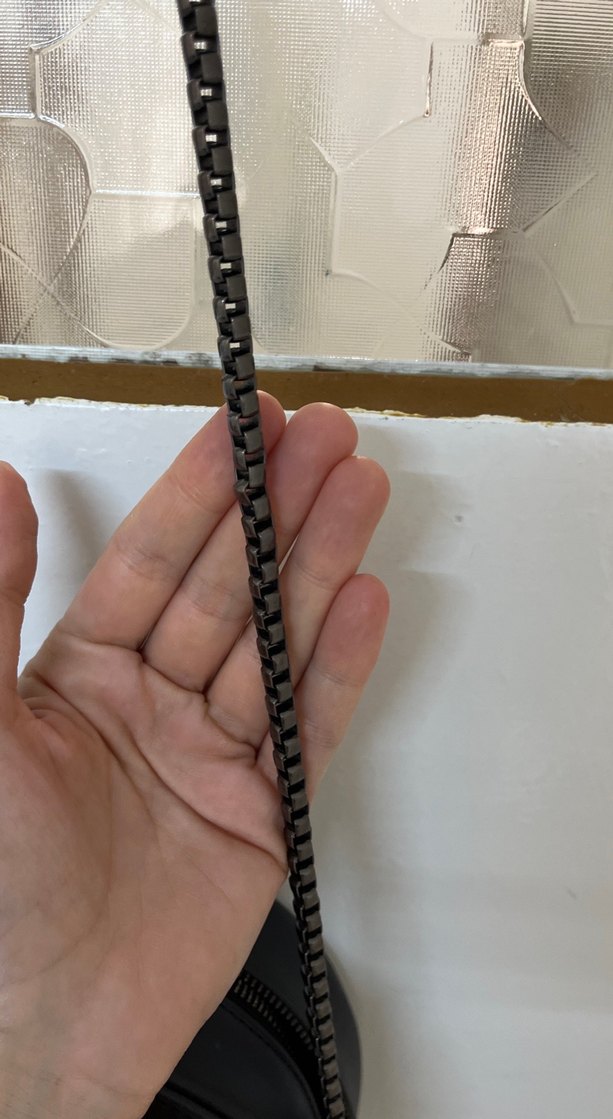 Zincir Detaylı Siyah Yılan Desenli Deri Çanta - Görsel 5