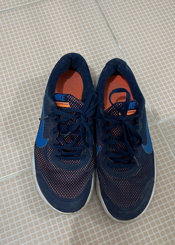 Nike Lacivert Elastik Bağcıklı Spor Ayakkabı