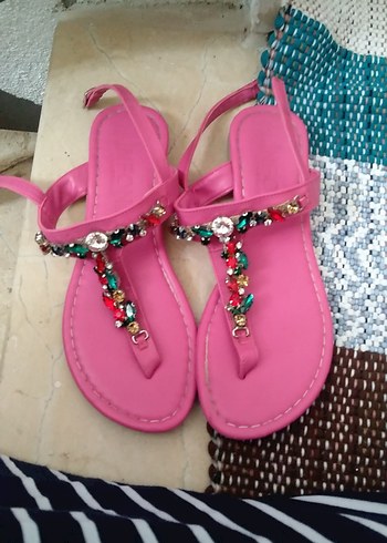 Diğer Boncuk Detaylı Pembe Bohem Sandalet
