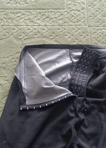 Siyah Kemerli Kadın Tayt - Görsel 2