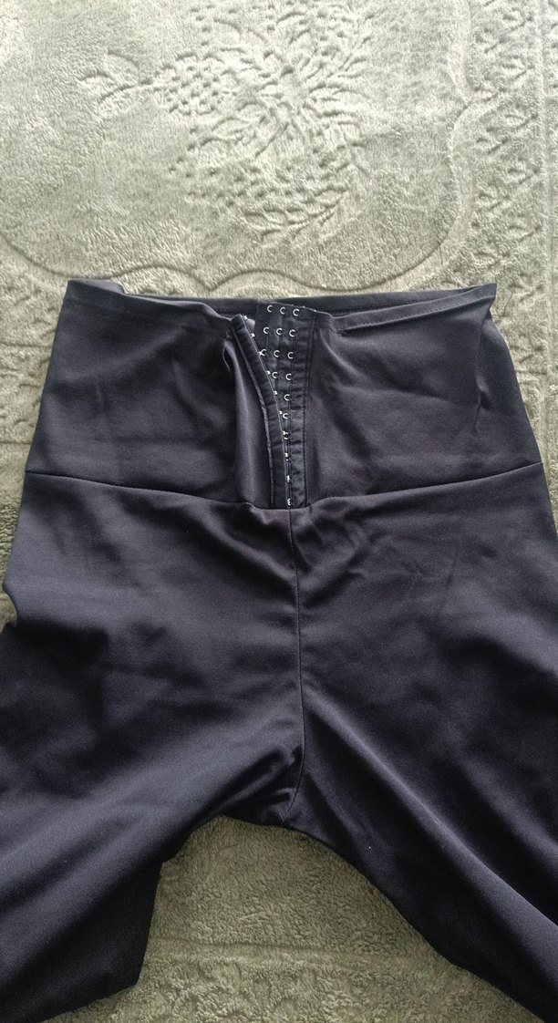 Siyah Kemerli Kadın Tayt - Görsel 3