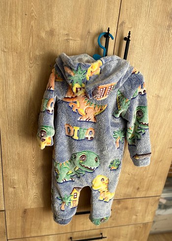 Kapüşonlu Erkek Çocuk Bağlama Desenli Bornoz - Görsel 4