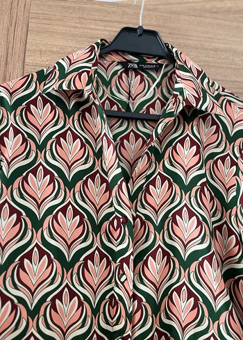 Bohem Çok Renkli Desenli V Yaka Gömlek - Görsel 2