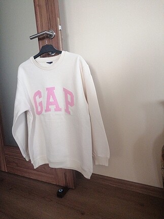 Gap Gap sweatshirt