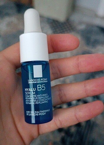 La Roche Posay Hyalu B5 Cilt Serumu 10 ml 