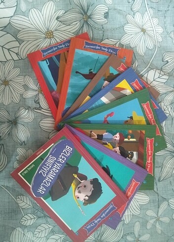 Bizler Yaramazlar Sınıfıyız Set
