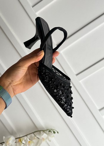 Diğer Siyah İşlemeli Boncuklu Stiletto Kadın Abiye Ayakkabı
