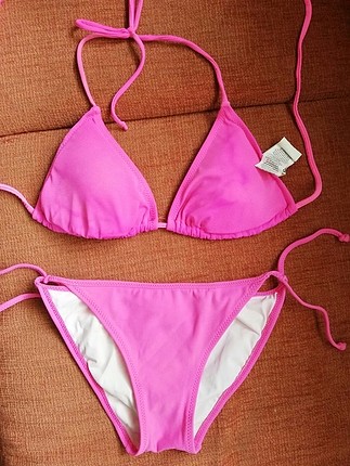 pembe fosforlu bikini