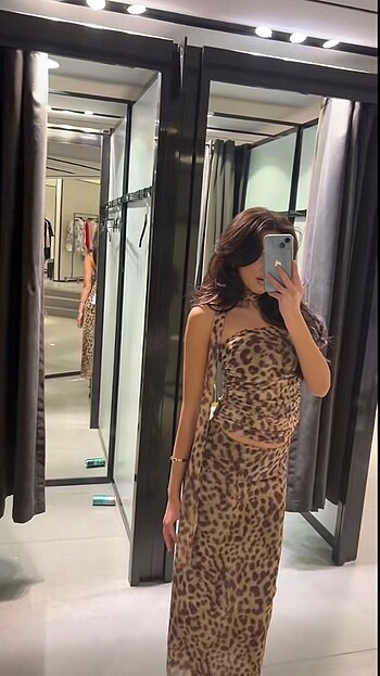 Zara viral leopar takım