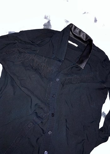 Siyah Deri Detaylı Gömlek - Görsel 4