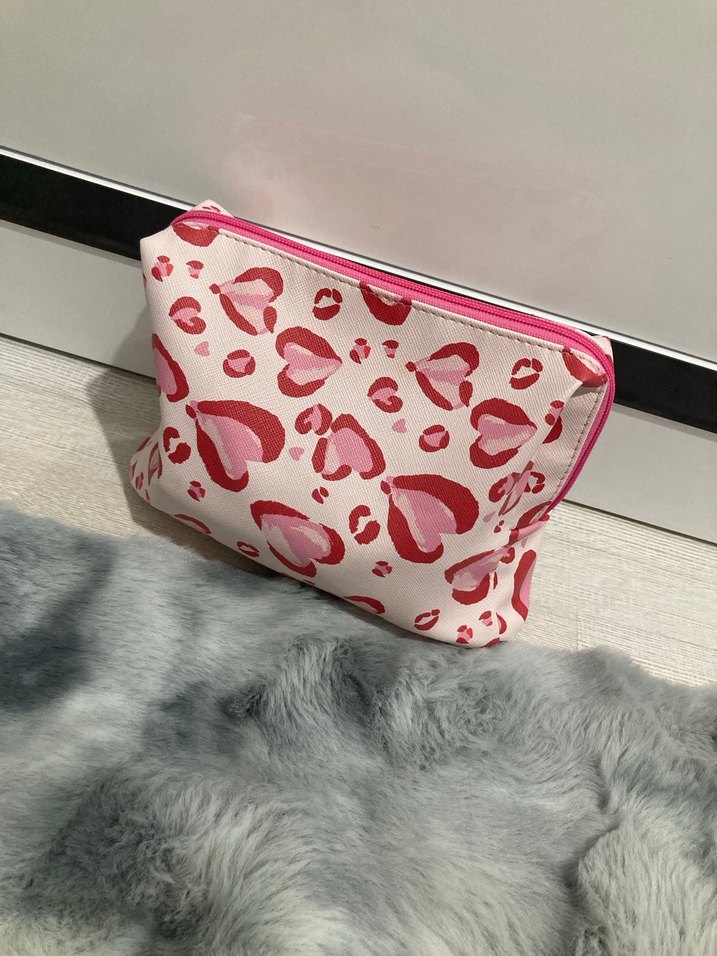 Kadın Makyaj Çantası - Görsel 2