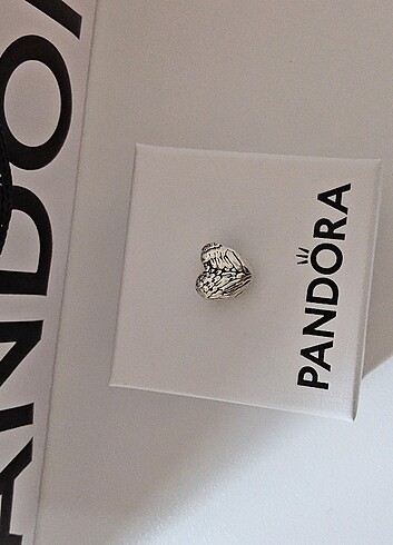 PANDORA MELEK KANADI KALP CHARM