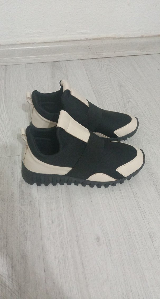 Krem siyah Kadın Dolgu Topuk Spor Ayakkabı - Görsel 2