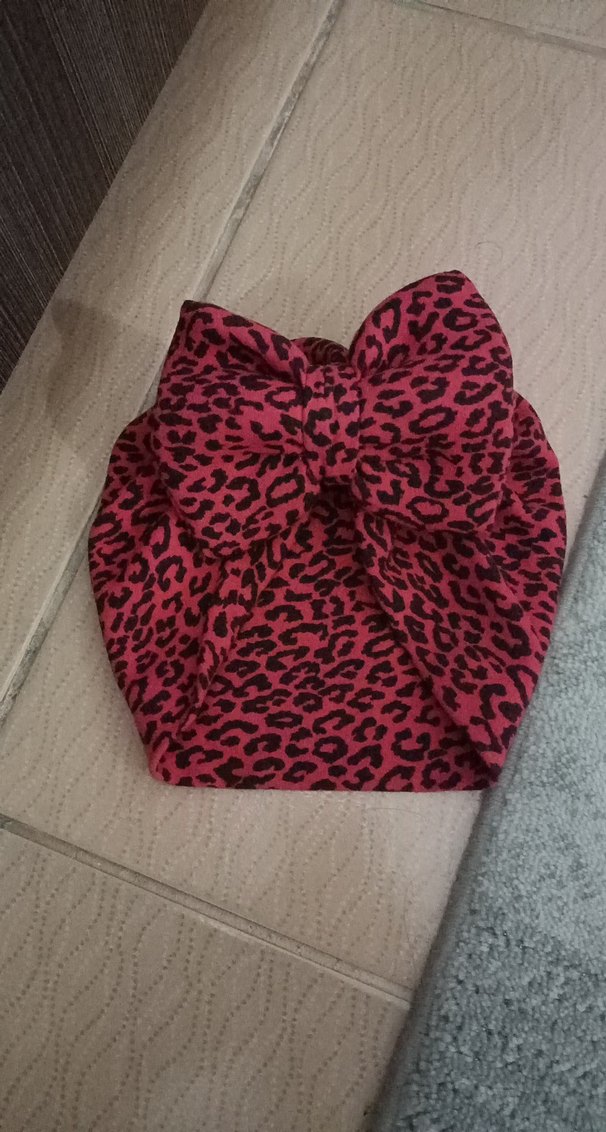 Pembe Leopar Desenli Fiyonk Detaylı Çocuk Bere - Görsel 2