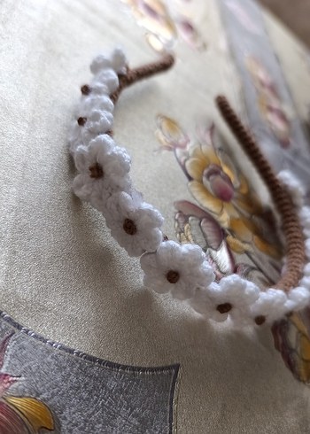 Boncuklu ve Nakışlı Beyaz Çocuk Taç - Görsel 2