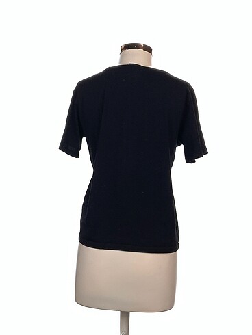 l Beden Hummel T-shirt %70 İndirimli.