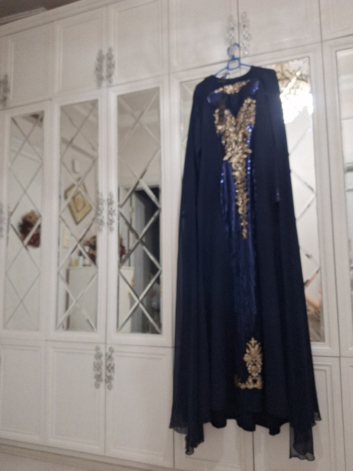 Lacivert Nakışlı Uzun Kollu Abiye Elbise - Görsel 4