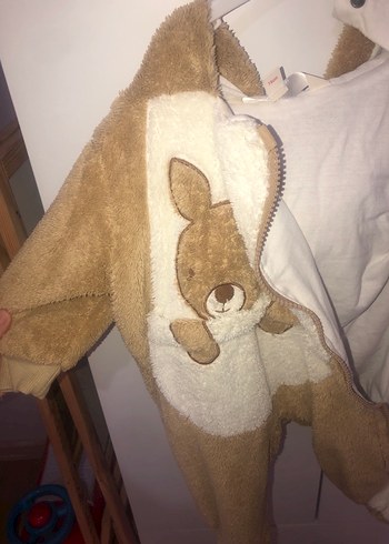 Kahverengi Nakışlı Bebek Tulumu - Görsel 3