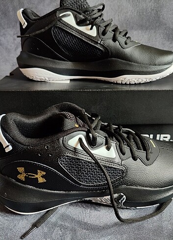 UNDER ARMOUR UA Lockdown6 44 Numara