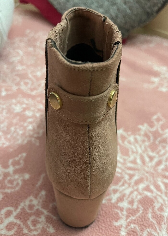 Pastel Pembe Bot - Görsel 5