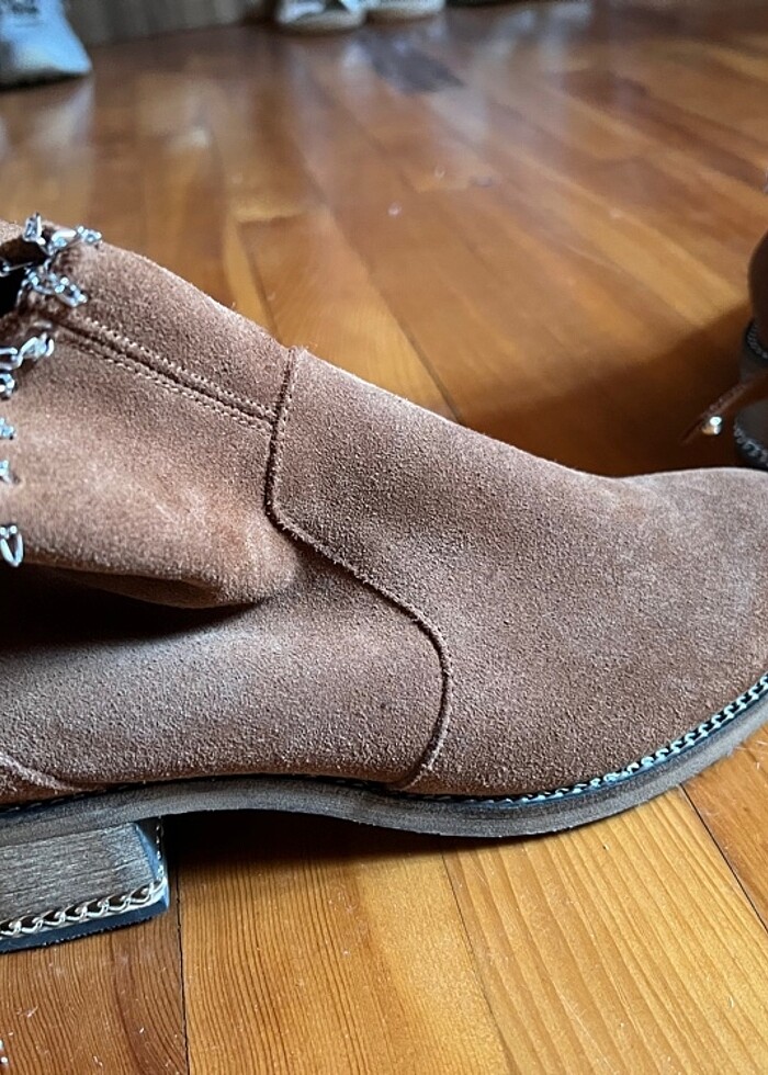 Kahverengi Bot - Görsel 3