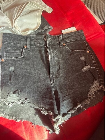 Şort bershka