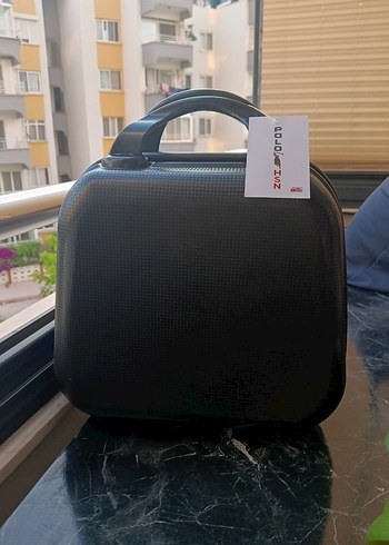 Siyah Fermuarlı Kadın Makyaj Valizi