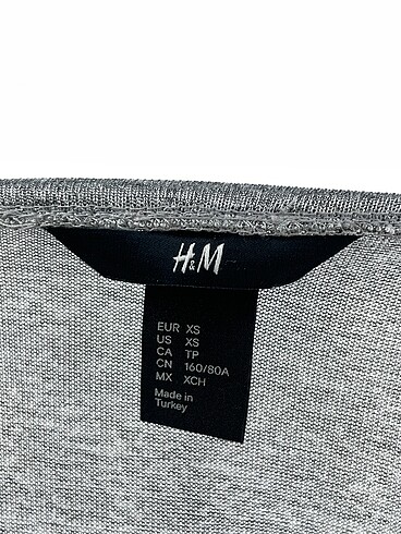 xs Beden gri Renk H&M Bluz %70 İndirimli.