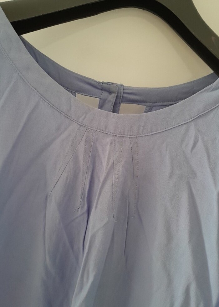 Dökümlü, omuz, sırt dekolteli bluz! - Görsel 3