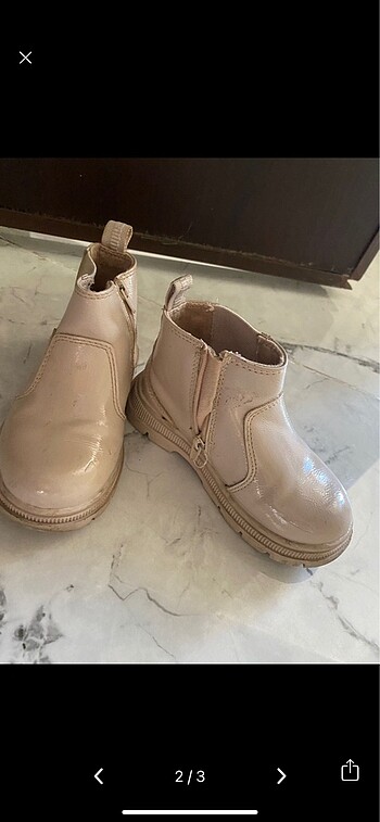 Zara Zara bot 24 numara