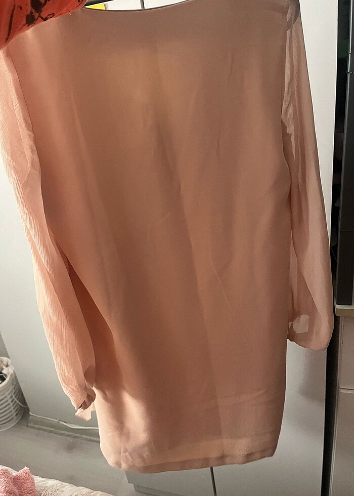 Yaka detaylı şifon elbise - Görsel 4