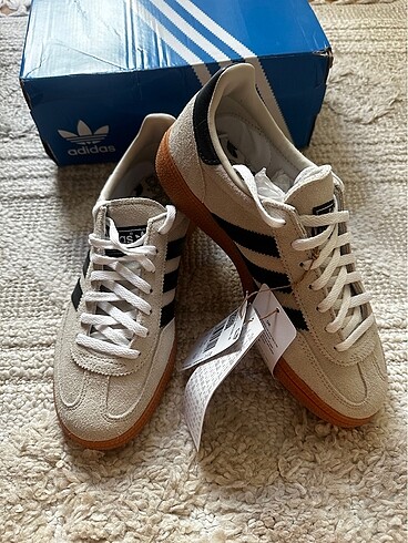 Adidas Spezial