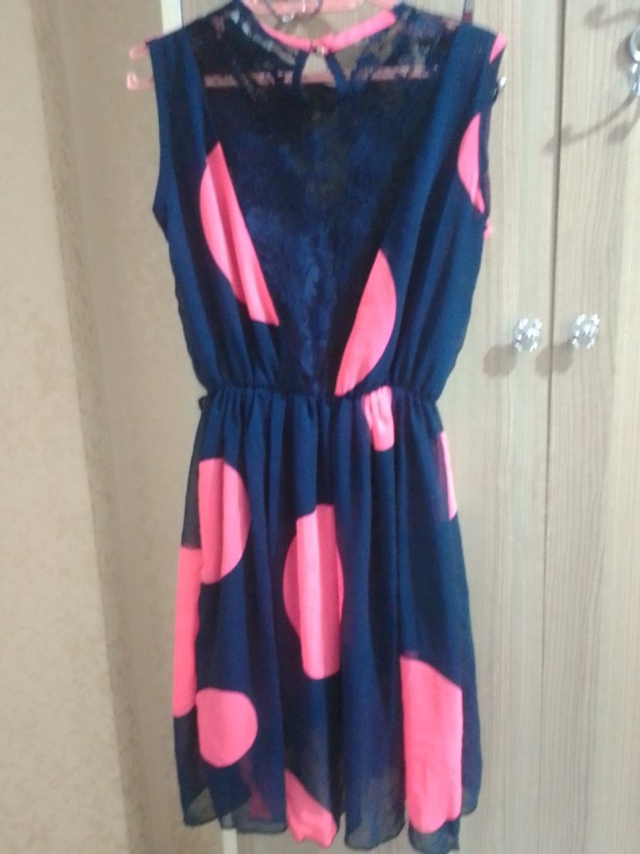 Puantiyeli V Yaka Midi Elbise - Görsel 2