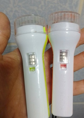 Beyaz Renkli el feneri .... çoklu alimda tanesi 15 lira - Görsel 2