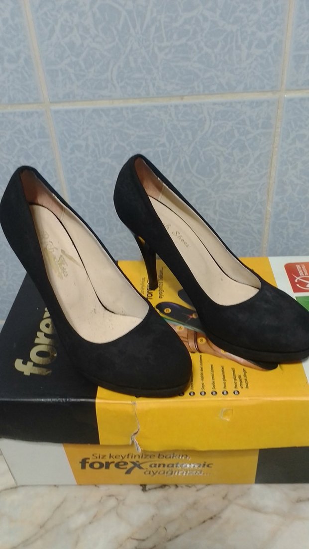 Siyah süet Kadın Stiletto Topuklu Ayakkabı
10 cm topuklu - Görsel 2