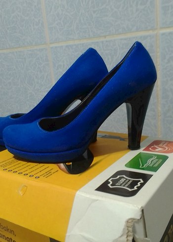 Mavi Parlak Dolgu Topuklu Kadın Stiletto 
10 cm topuklu - Görsel 2