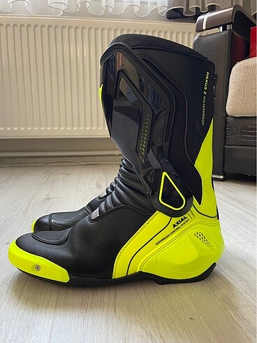 DAİNESE NEXUS 2 PROFOSYONEL MOTORSİKLET BOTU