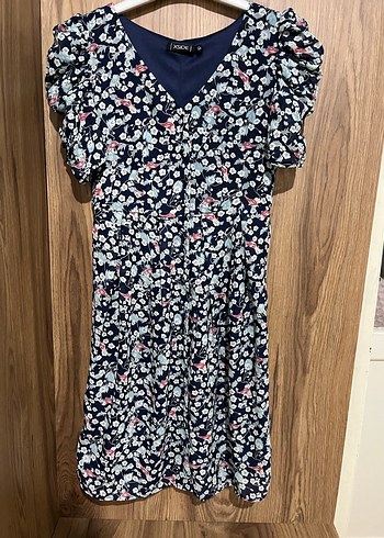 Çiçek Desenli Mini V Yaka Elbise - Görsel 4