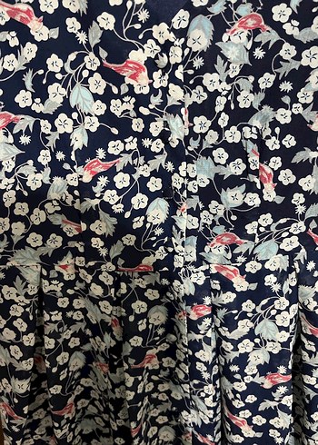 Çiçek Desenli Mini V Yaka Elbise - Görsel 7