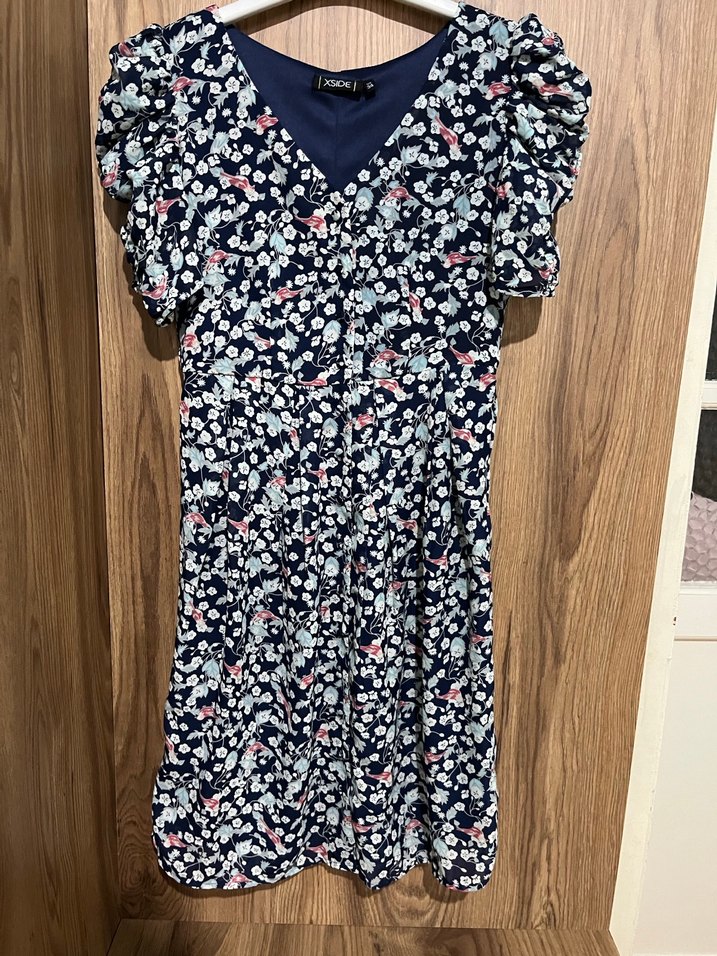 Çiçek Desenli Mini V Yaka Elbise - Görsel 4