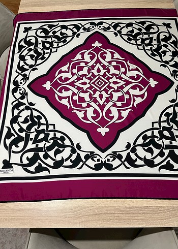 Mıranda eşarp - Görsel 3