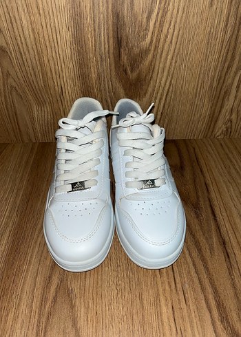 Beyaz Spor Ayakkabı - Görsel 6