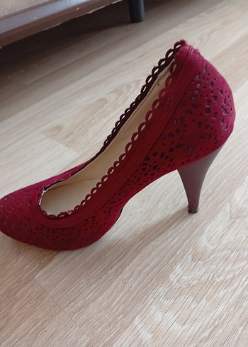 Zara Bordo Dantel Detaylı Yüksek Topuklu Stiletto