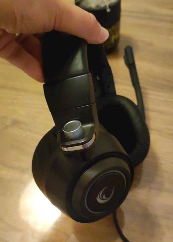 Siyah Kablolu Kulaklık - Görsel 3