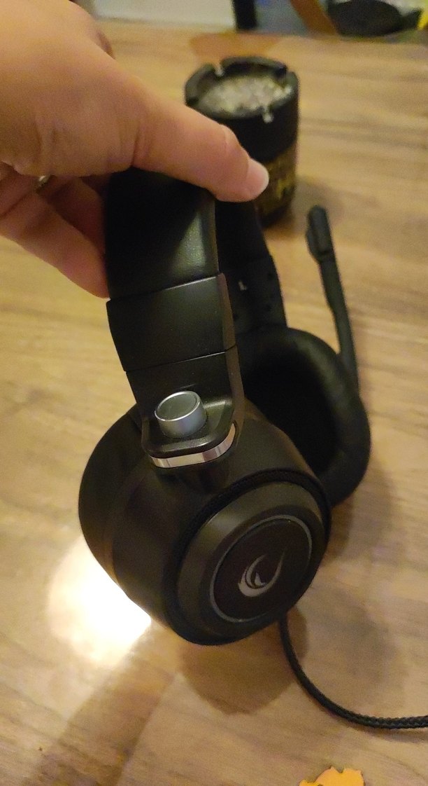 Siyah Kablolu Kulaklık - Görsel 3