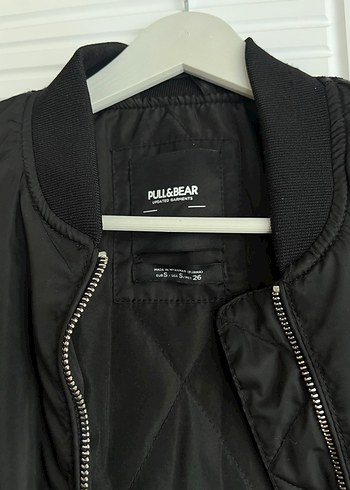 s Beden Pull&Bear Siyah Bomber Ceket