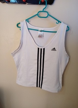 Adidas tshirt